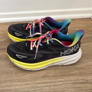 Hoka Clifton 9 running shoes